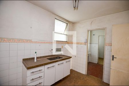 Apartamento para alugar com 75m², 2 quartos e 1 vaga