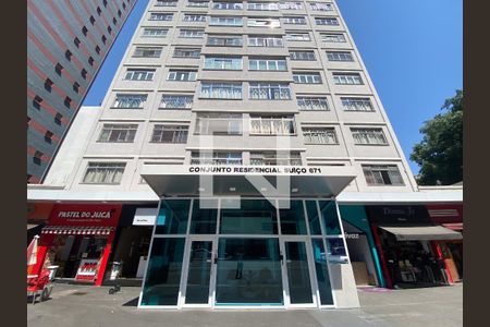 Studio para alugar com 30m², 1 quarto e sem vaga Studio para alugar com 30m², 1 quarto e sem vagaFachada