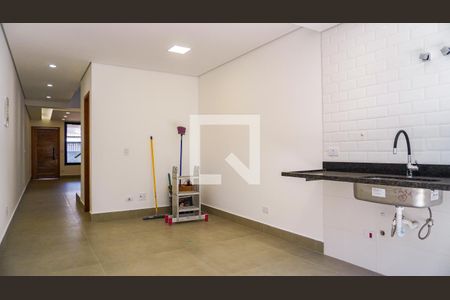 Casa à venda com 165m², 3 quartos e 2 vagas Casa à venda com 165m², 3 quartos e 2 vagasCozinha