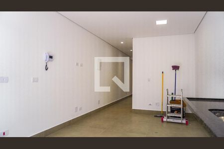 Casa à venda com 165m², 3 quartos e 2 vagas Casa à venda com 165m², 3 quartos e 2 vagasCozinha