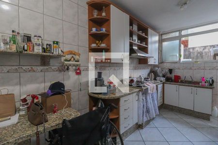 Casa para alugar com 480m², 2 quartos e 5 vagasCozinha