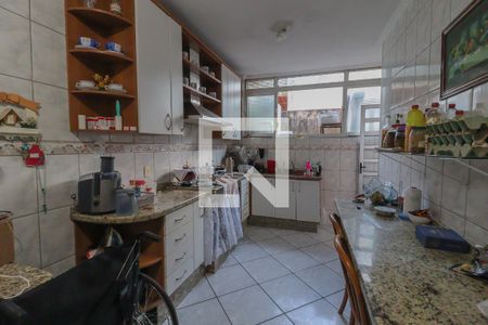 Casa para alugar com 480m², 2 quartos e 5 vagasCozinha