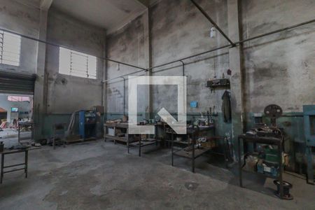 Casa para alugar com 480m², 2 quartos e 5 vagasGalpão