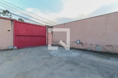 Casa para alugar com 480m², 2 quartos e 5 vagasQuintal