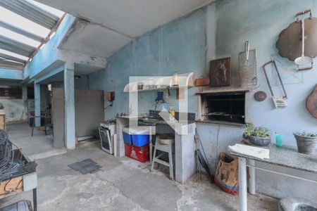 Casa para alugar com 480m², 2 quartos e 5 vagasGalpão