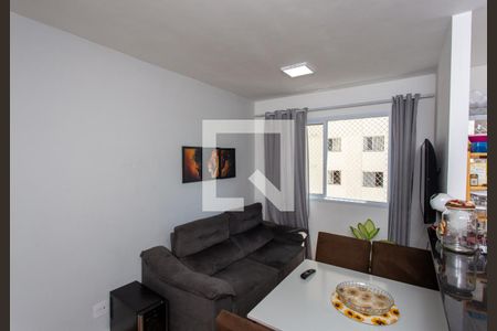 Sala de apartamento à venda com 2 quartos, 43m² em Piraporinha, Diadema