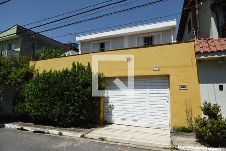 Casa à venda com 249m², 4 quartos e 3 vagasFachada