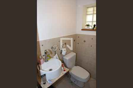 Casa à venda com 249m², 4 quartos e 3 vagasLavabo