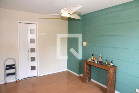 Casa à venda com 249m², 4 quartos e 3 vagasQuarto 1 - Suíte