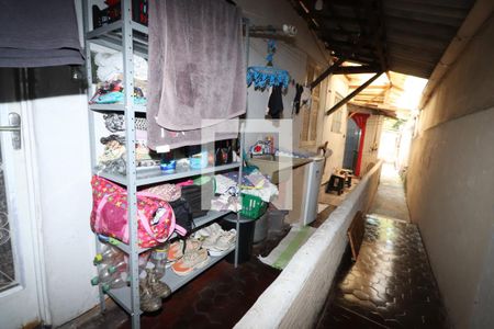 Casa à venda com 264m², 4 quartos e 2 vagas Casa à venda com 264m², 4 quartos e 2 vagasLavanderia 1