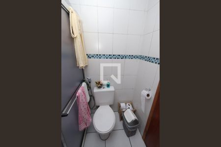 Casa à venda com 264m², 4 quartos e 2 vagas Casa à venda com 264m², 4 quartos e 2 vagasBanheiro 1