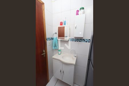 Casa à venda com 264m², 4 quartos e 2 vagas Casa à venda com 264m², 4 quartos e 2 vagasBanheiro 1