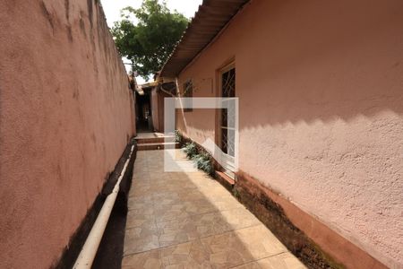 Casa à venda com 264m², 4 quartos e 2 vagas Casa à venda com 264m², 4 quartos e 2 vagasÁrea Externa