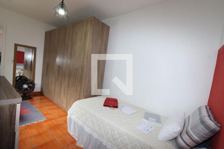 Casa à venda com 264m², 4 quartos e 2 vagas Casa à venda com 264m², 4 quartos e 2 vagasSuíte - casa 3