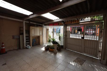 Casa à venda com 264m², 4 quartos e 2 vagas Casa à venda com 264m², 4 quartos e 2 vagasÁrea Externa