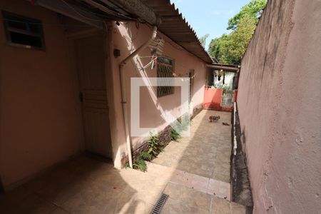 Casa à venda com 264m², 4 quartos e 2 vagas Casa à venda com 264m², 4 quartos e 2 vagasÁrea Externa