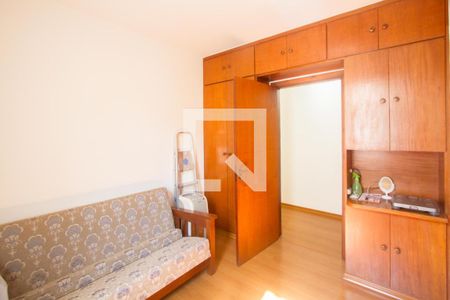 Casa à venda com 369m², 4 quartos e 5 vagas Casa à venda com 369m², 4 quartos e 5 vagasQuarto 1