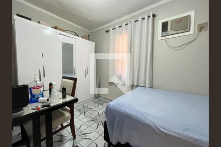 Quarto 2 de casa para alugar com 2 quartos, 100m² em Vila Santa Catarina, São Paulo