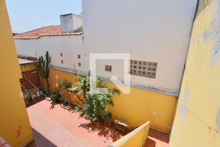 Casa à venda com 220m², 3 quartos e 3 vagasQuintal