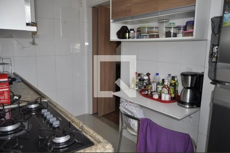 Apartamento à venda com 54m², 2 quartos e 1 vagaCozinha