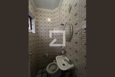 Casa à venda com 270m², 4 quartos e 4 vagasBanheiro