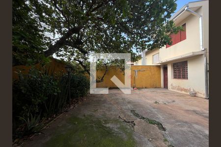Casa à venda com 270m², 4 quartos e 4 vagasEntrada