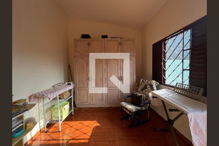 Casa à venda com 270m², 4 quartos e 4 vagasQuarto 4