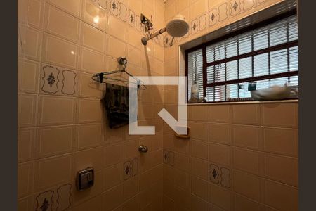 Casa à venda com 270m², 4 quartos e 4 vagasBanheiro