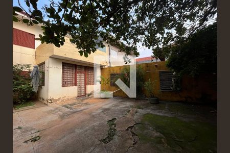 Casa à venda com 270m², 4 quartos e 4 vagasEntrada