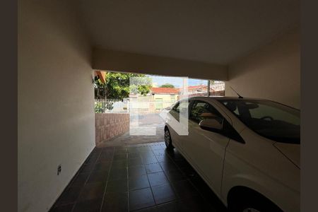 Casa à venda com 270m², 4 quartos e 4 vagasGaragem
