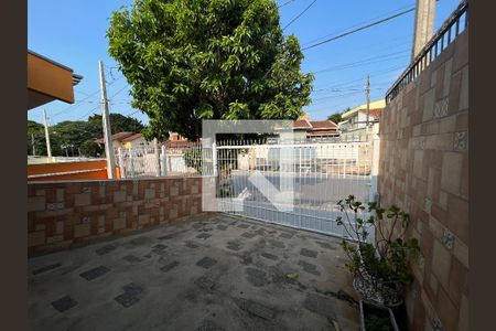 Casa à venda com 270m², 4 quartos e 4 vagasEntrada