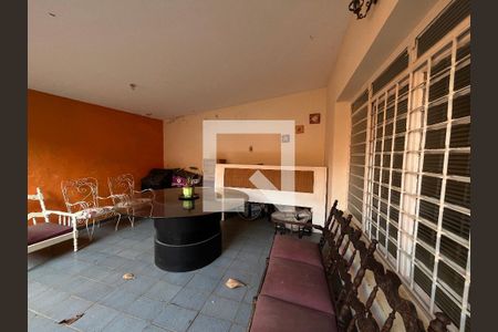 Casa à venda com 270m², 4 quartos e 4 vagasQuintal