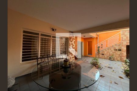 Casa à venda com 270m², 4 quartos e 4 vagasQuintal