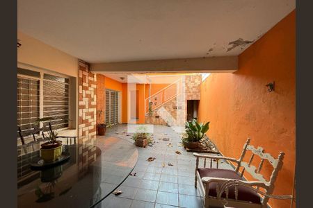 Casa à venda com 270m², 4 quartos e 4 vagasQuintal