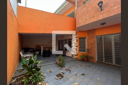 Casa à venda com 270m², 4 quartos e 4 vagasQuintal