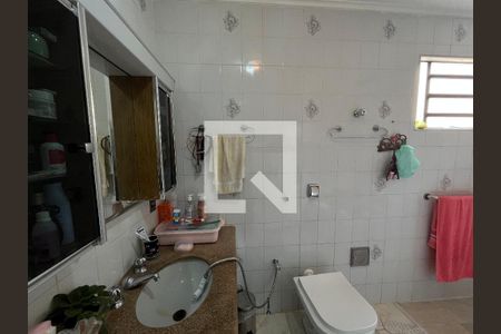 Casa à venda com 270m², 4 quartos e 4 vagasBanheiro