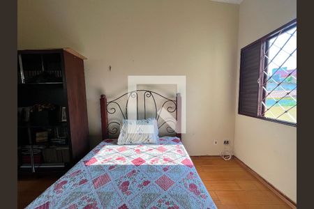 Casa à venda com 270m², 4 quartos e 4 vagasQuarto 2