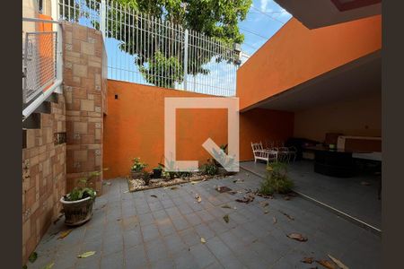 Casa à venda com 270m², 4 quartos e 4 vagasQuintal
