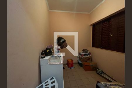 Casa à venda com 270m², 4 quartos e 4 vagasÁrea de Serviço