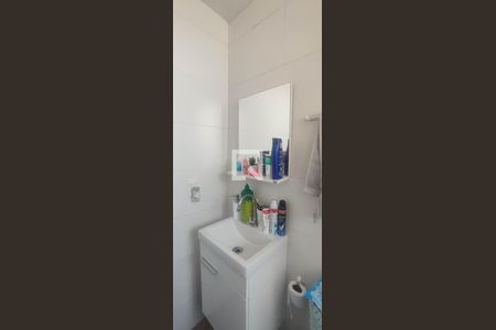 Apartamento à venda com 41m², 2 quartos e sem vaga Apartamento à venda com 41m², 2 quartos e sem vagaBanheiro