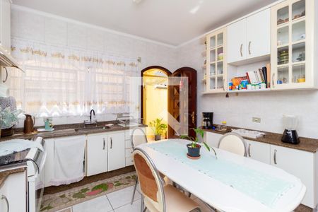 Casa à venda com 196m², 4 quartos e 2 vagasCozinha