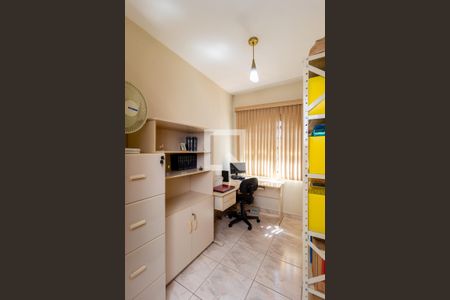 Casa à venda com 196m², 4 quartos e 2 vagasQuarto 2