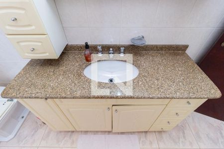 Casa à venda com 196m², 4 quartos e 2 vagasDetalhe Banheiro - Suíte