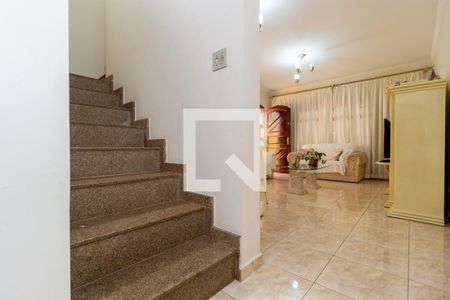 Escada de casa à venda com 4 quartos, 196m² em Vila Invernada, São Paulo