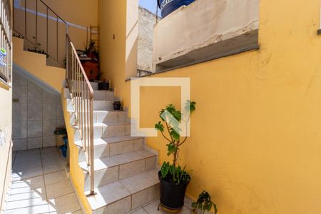 Casa à venda com 196m², 4 quartos e 2 vagasEscada