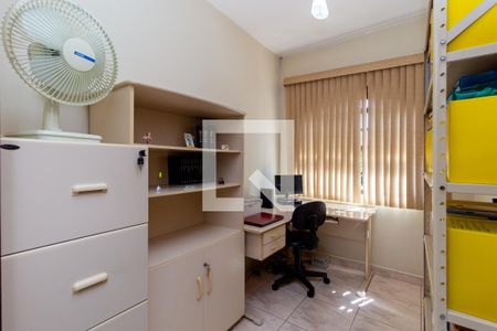 Quarto 2 de casa à venda com 4 quartos, 196m² em Vila Invernada, São Paulo