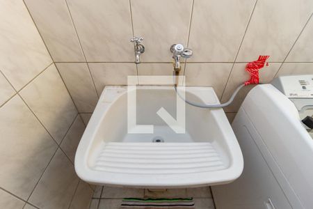 Casa à venda com 196m², 4 quartos e 2 vagasDetalhe - Área de Serviço