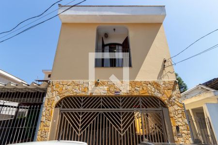 Casa à venda com 196m², 4 quartos e 2 vagasFachada