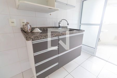 Apartamento à venda com 54m², 2 quartos e 1 vaga Apartamento à venda com 54m², 2 quartos e 1 vagaCozinha