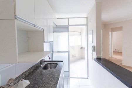 Apartamento à venda com 54m², 2 quartos e 1 vaga Apartamento à venda com 54m², 2 quartos e 1 vagaCozinha